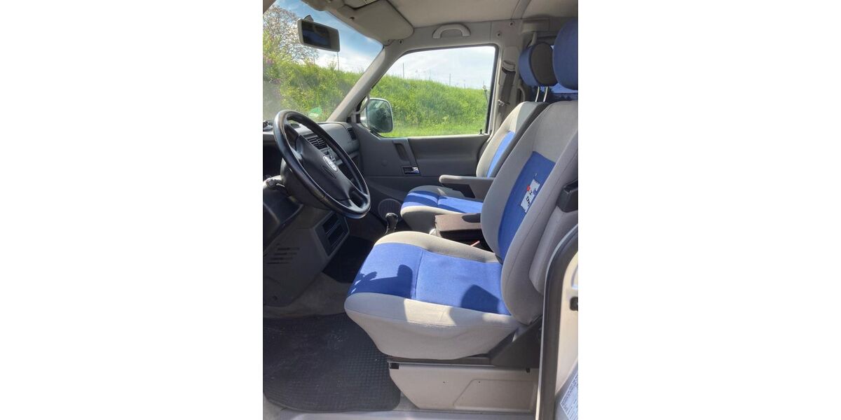 VW T4 Multivan 299.890 km 11.750 &euro; Opfingen 79112