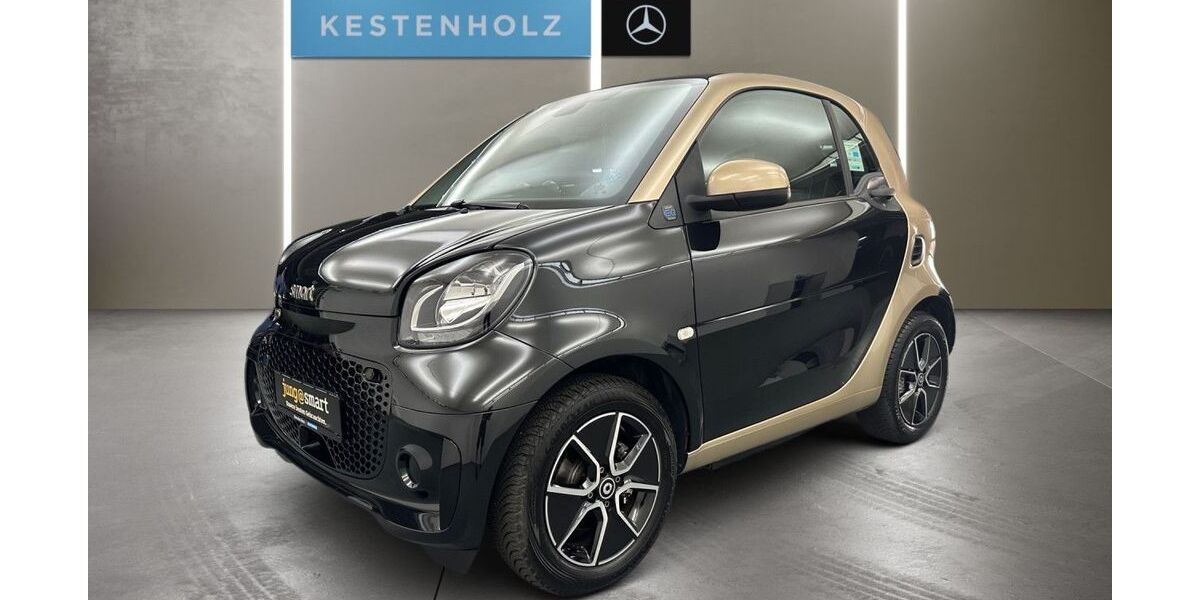 Smart ForTwo 21.826 km 14.590 &euro; Freiburg 79111