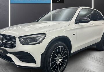 Mercedes-Benz GLC 300 82.257 km 37.990 &euro; Freiburg 79111