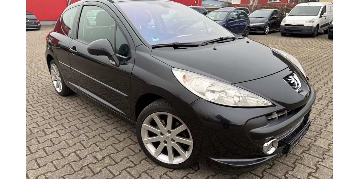 Peugeot 207 120.000 km 2.800 &euro; Endingen 79346