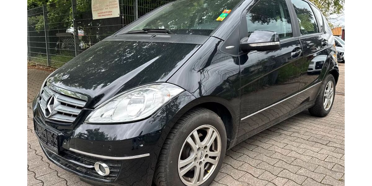 Mercedes-Benz A 160 212.000 km 2.950 &euro; FREIBURG IM BREISGAU 79111