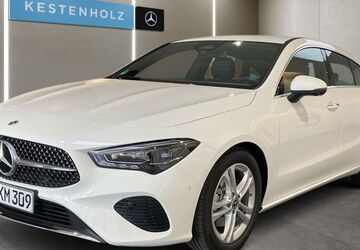 Mercedes-Benz CLA 200 Shooting Brake 15.772 km 38.550 &euro; Freiburg 79111