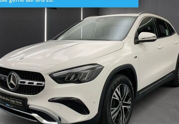 Mercedes-Benz GLA 250 7.168 km 40.790 &euro; Freiburg 79111