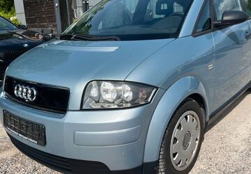 Audi A2 110.000 km 2.950 &euro; Freiburg im Breisgau 79108