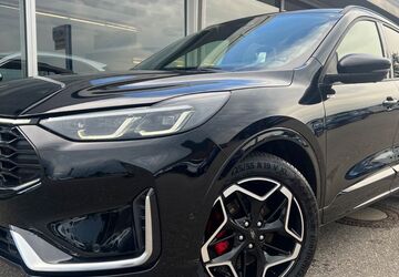 Ford Kuga 9.000 km 35.600 &euro; Titisee Neustadt 79822