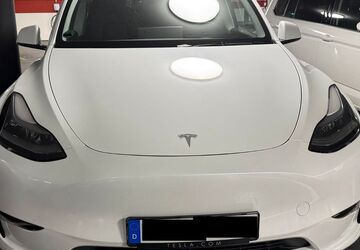 Tesla Model Y 44.500 km 41.000 &euro; Freiburg im Breisgau 79115
