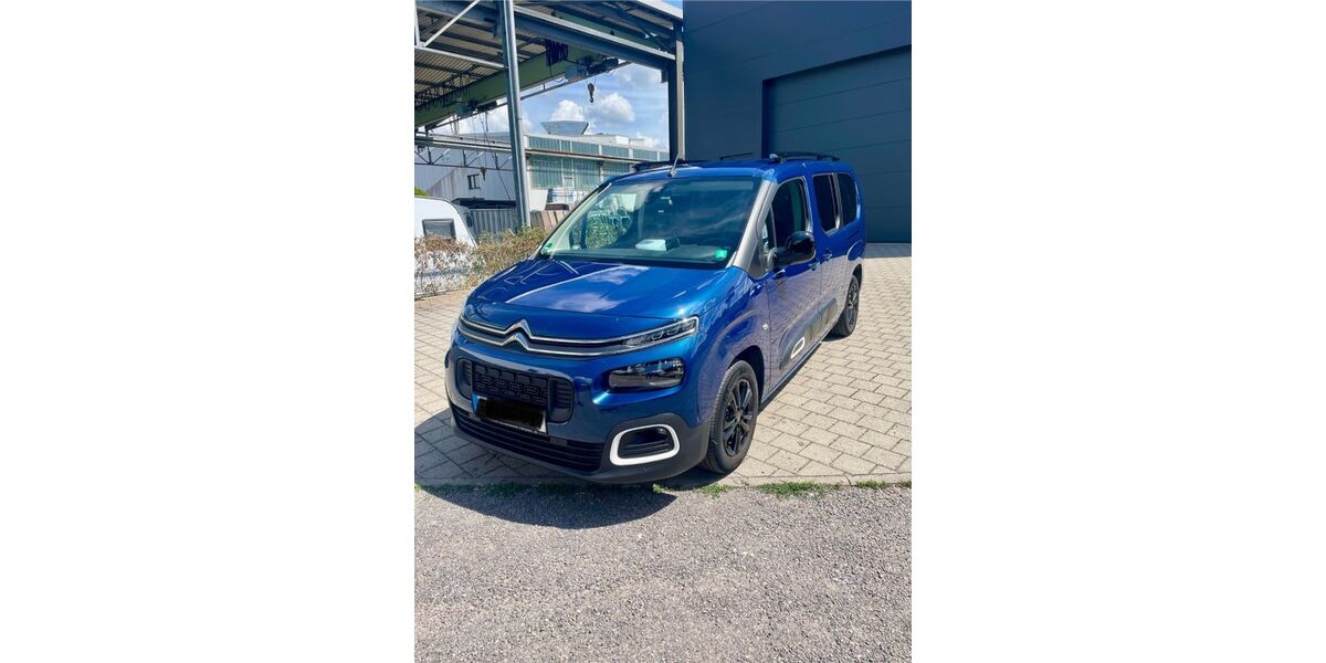 Citroen Berlingo 43.000 km 29.200 &euro; Kirchzarten 79199