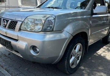 Nissan X-Trail 233.000 km 1.299 &euro; Freiburg - Merzhausen 79249