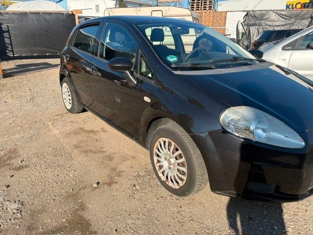 Fiat Punto 212.491 km 699 &euro; Freiburg 79102