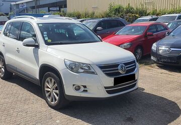 VW Tiguan 271.225 km 5.200 &euro; Freiburg 79108