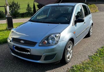 Ford Fiesta 118.620 km 1.600 &euro; Titisee-Neustadt 79822
