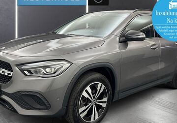 Mercedes-Benz GLA 250 59.616 km 32.490 &euro; Freiburg 79111