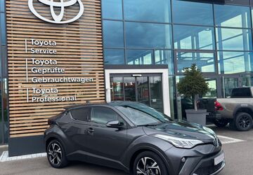 Toyota C-HR 18.900 km 28.770 &euro; Müllheim 79379
