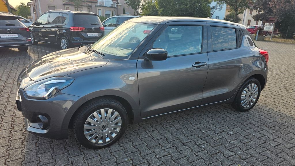 Suzuki Swift 28.000 km 13.900 &euro; Kenzingen 79341