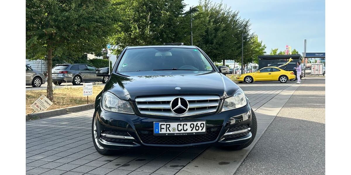 Mercedes-Benz C 220 175.000 km 13.500 &euro; Freiburg im breisgau 79106