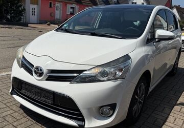 Toyota Verso 141.000 km 8.500 &euro; Ringsheim 77975
