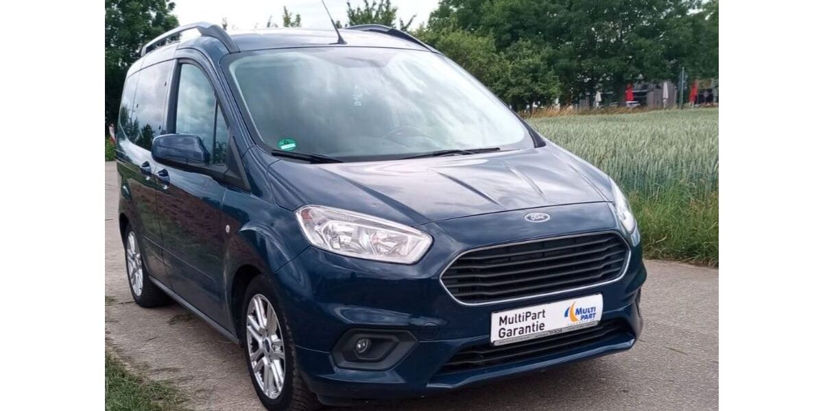 Ford Tourneo Courier 70.000 km 10.450 &euro; Ehrenkirchen-Kirchhofen 79238