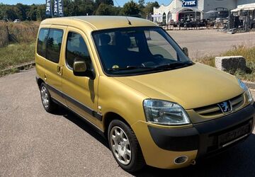 Peugeot Partner 233.000 km 2.490 &euro; Breisach am Rhein 79206