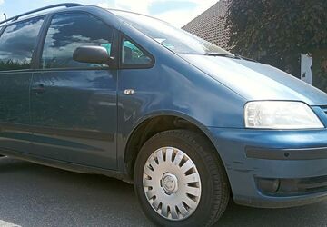 VW Sharan 317.000 km 3.450 &euro; Ehrenkirchen-Kirchhofen 79238