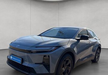 Toyota C-HR 11.111 km 41.900 &euro; Freiburg 79108