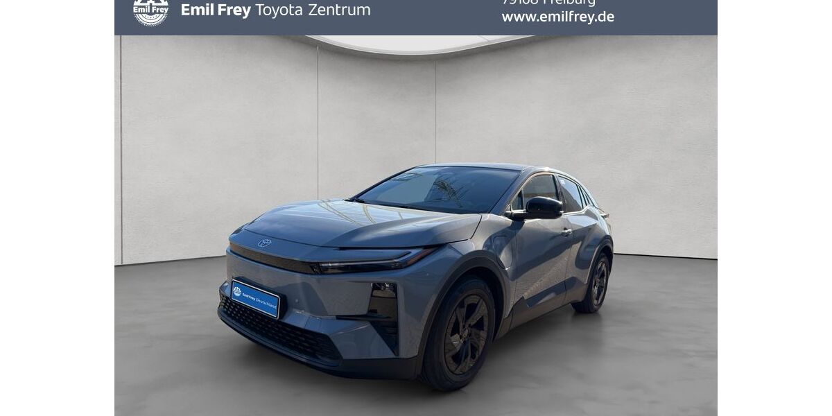 Toyota C-HR 11.111 km 41.900 &euro; Freiburg 79108