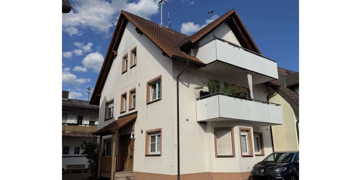 Etagenwohnung Wyhl am Kaiserstuhl - 5 Zimmer, 110 m&sup2;, 1.075&euro; | Angebot:26999039