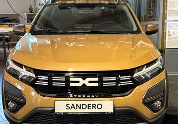 Dacia Sandero 1.500 km 21.230 &euro; Ehrenkirchen 79238