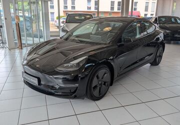 Tesla Model 3 6.700 km 35.990 &euro; Gundelfingen bei Freiburg 79194