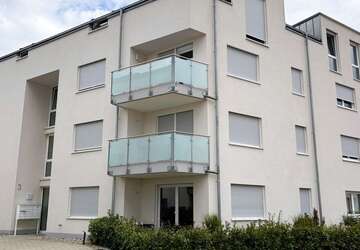 Wohnung Ettenheim - 3 Zimmer, 75 m&sup2;, 965&euro; | Angebot:27303036