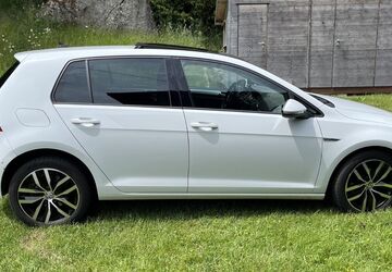 VW Golf 181.600 km 7.900 &euro; Freiburg 79100