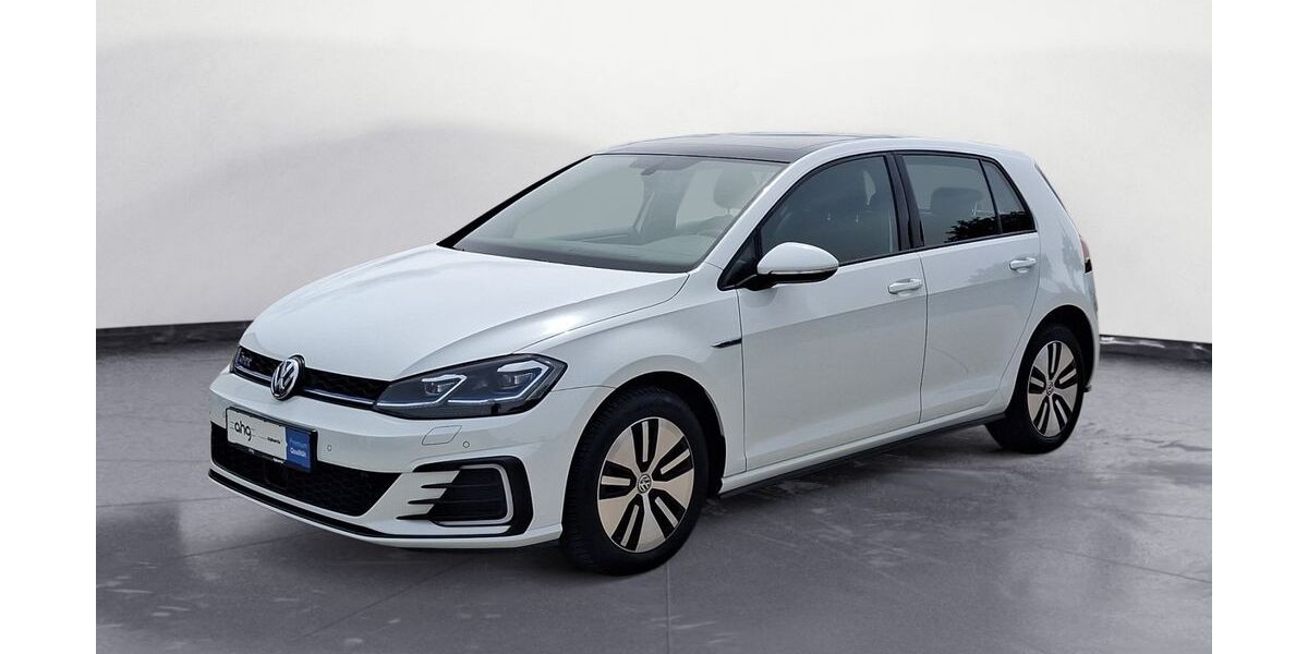 VW Golf 91.000 km 14.990 &euro; Freiburg 79108