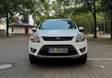 Ford Kuga 203.500 km 5.800 &euro; Freiburg 79110