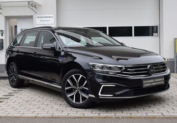 VW Passat Variant 61.700 km 22.999 &euro; Merdingen bei Freiburg 79291