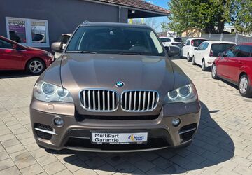 BMW X5 165.000 km 13.500 &euro; Freiburg 79111