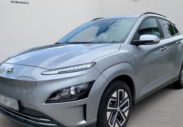 Hyundai KONA 15.000 km 21.990 &euro; Freiburg 79111