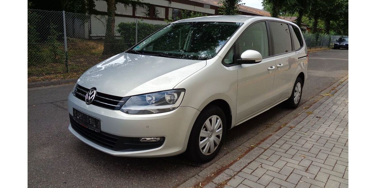VW Sharan 266.300 km 5.200 &euro; Breisach am Rhein 79206