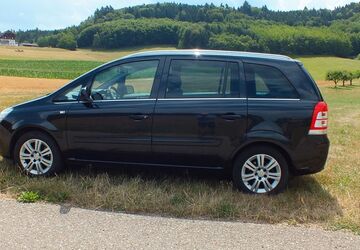 Opel Zafira 191.000 km 3.950 &euro; Waldkirch-Suggental 79183