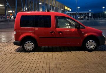 VW Caddy 167.000 km 5.900 &euro; Freiburg 79117