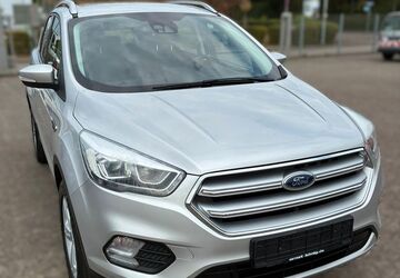 Ford Kuga 137.445 km 15.300 &euro; Freiburg im Breisgau 79108