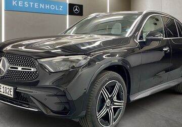 Mercedes-Benz GLC 300 7.000 km 71.850 &euro; Freiburg 79111